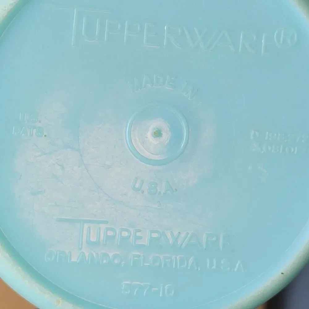 Vntg Tupperware Turquoise Flip Lids Plastic Sugar & Creamer Some Discoloration